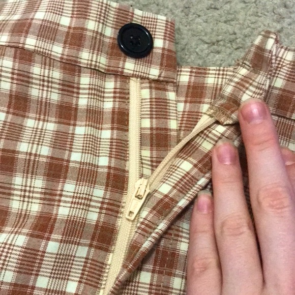 Brown gingham print high waisted pants - Picture 7 of 7